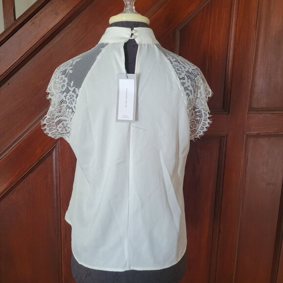 Elegant Shein White Blouse With Lace Sleeves & Tie Neck Design NWT - Picture 5 of 11
